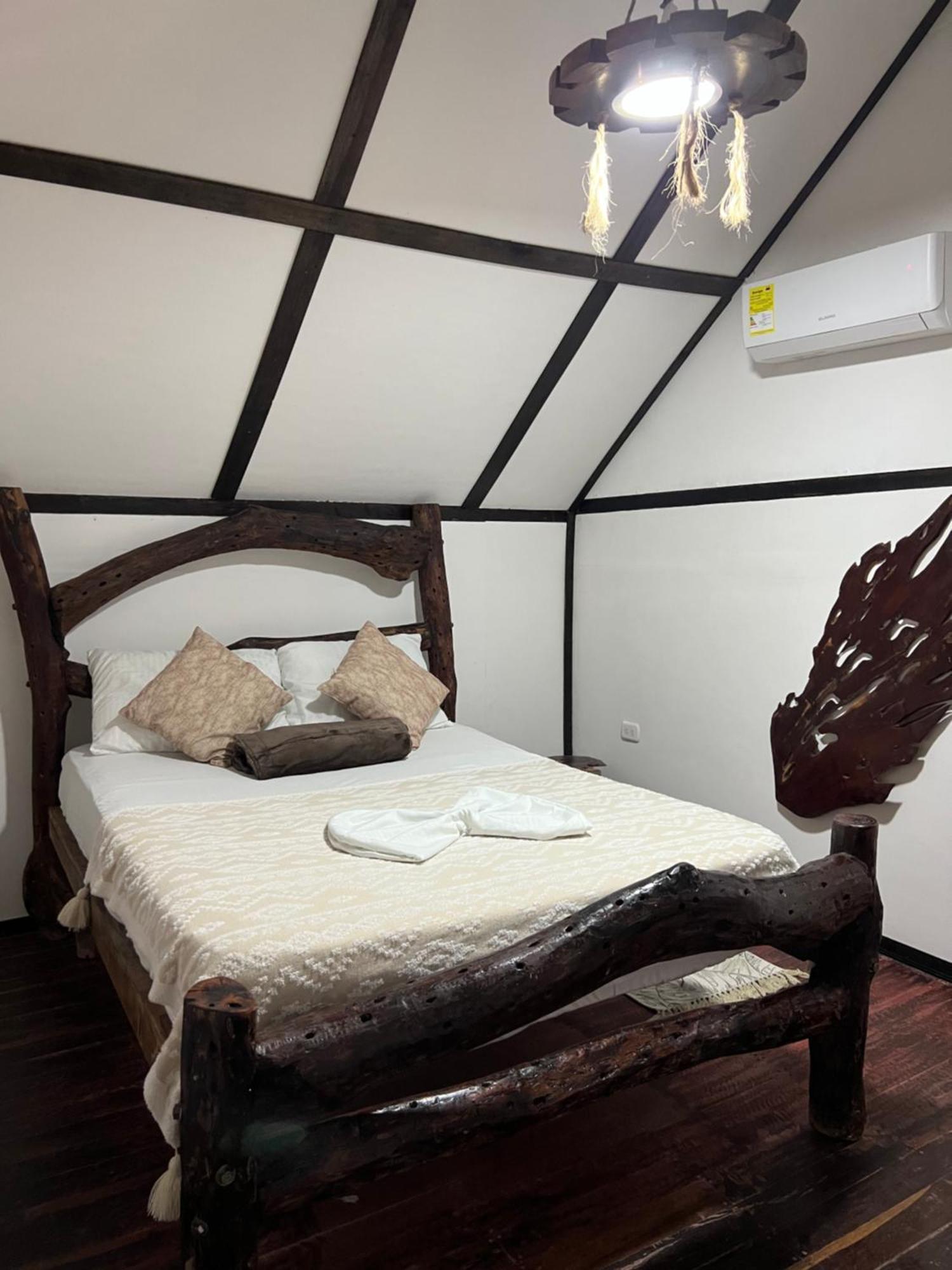 Monte Verde Hostal 엘 자이노 외부 사진